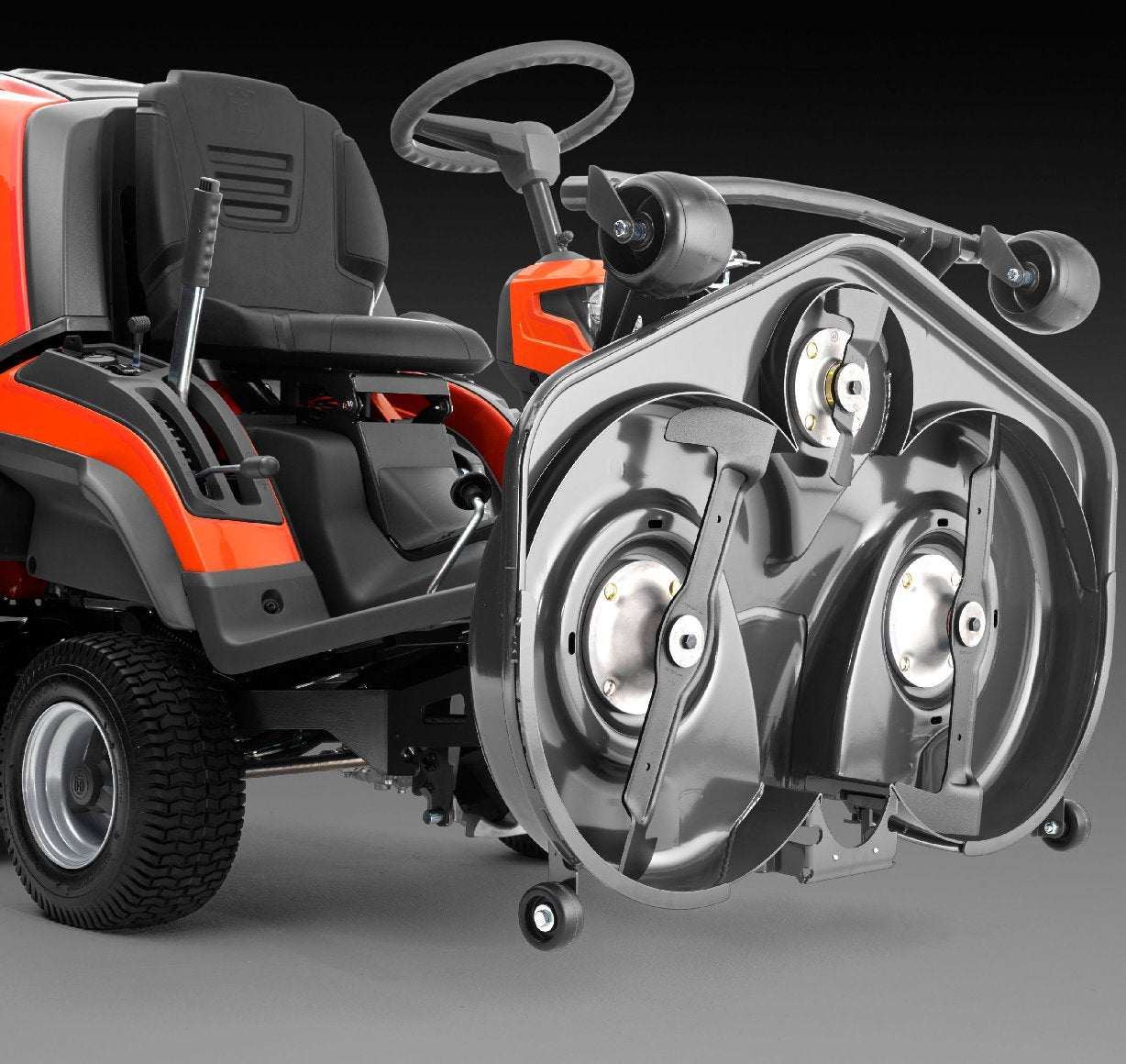 Husqvarna Profi Allrad-Frontmäher RC 320Ts AWD – Modell 2025 (Grundgerät ohne Mähdeck)