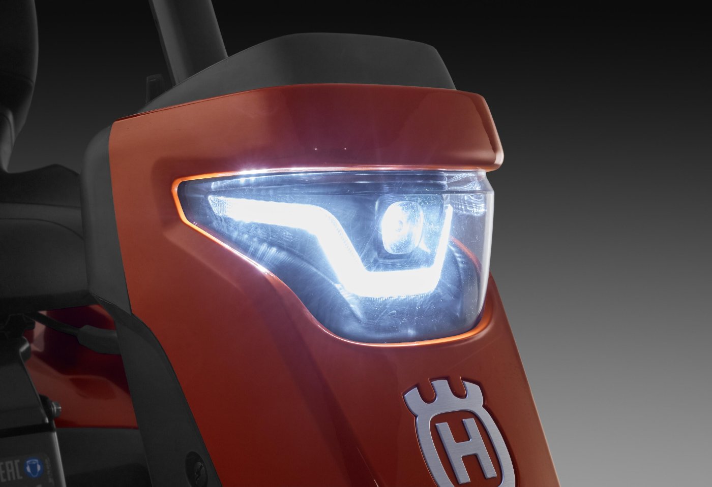 Husqvarna R 316TsX AWD – Modell 2025 (Grundgerät ohne Mähdeck)