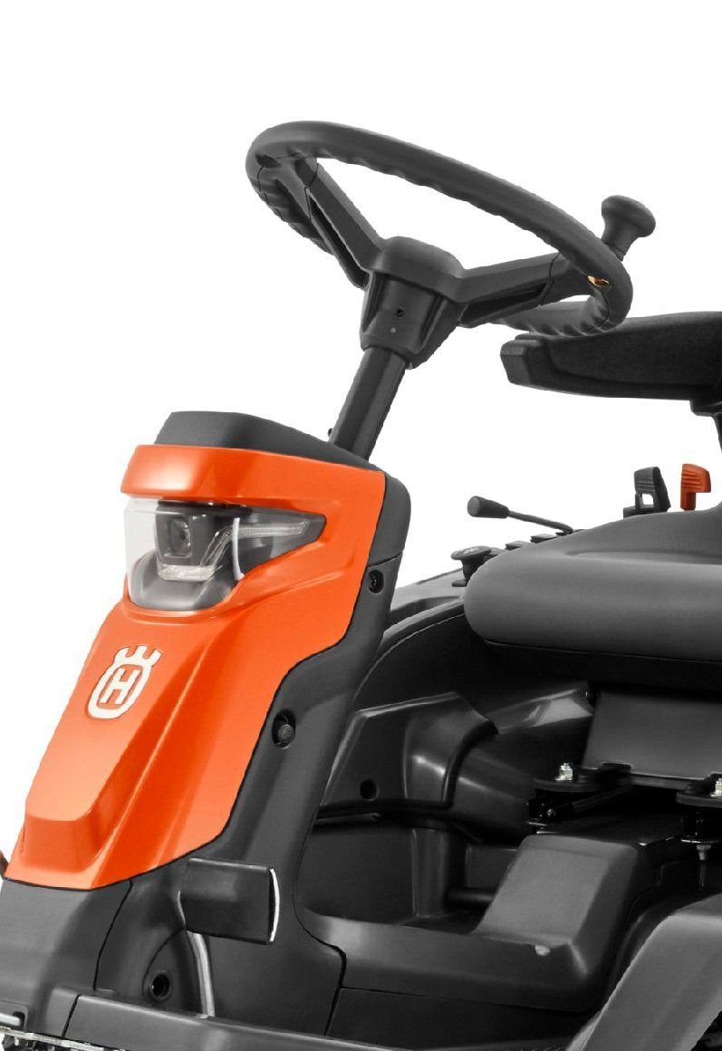 Husqvarna R 420TsX AWD Profi-Frontmäher – Modell 2025 (Grundgerät ohne Mähdeck)