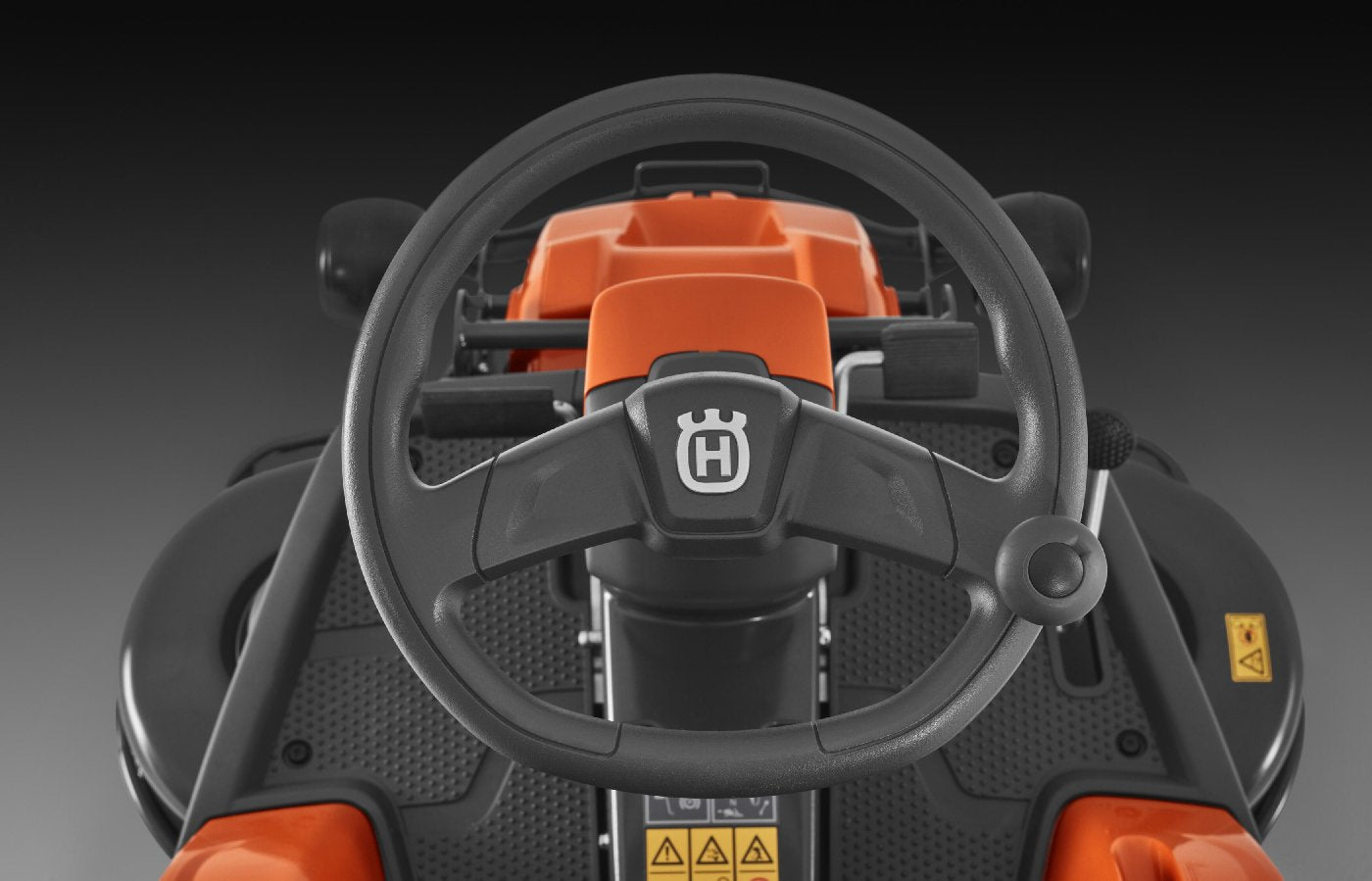Husqvarna Profi-Frontmäher R 216T AWD – Grundgerät ohne Mähwerk – Modell 2025