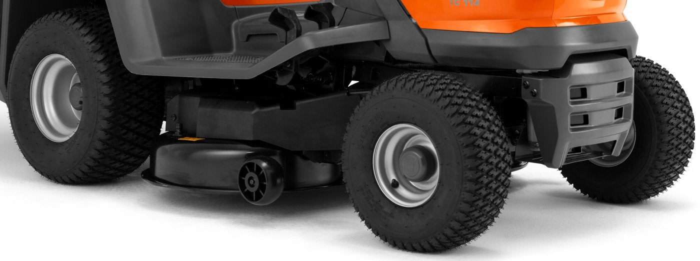 Husqvarna Rasentraktor TC 114 – 95 cm Schnittbreite mit Hydrostat & Pro-Inspektion (Modell 2025)