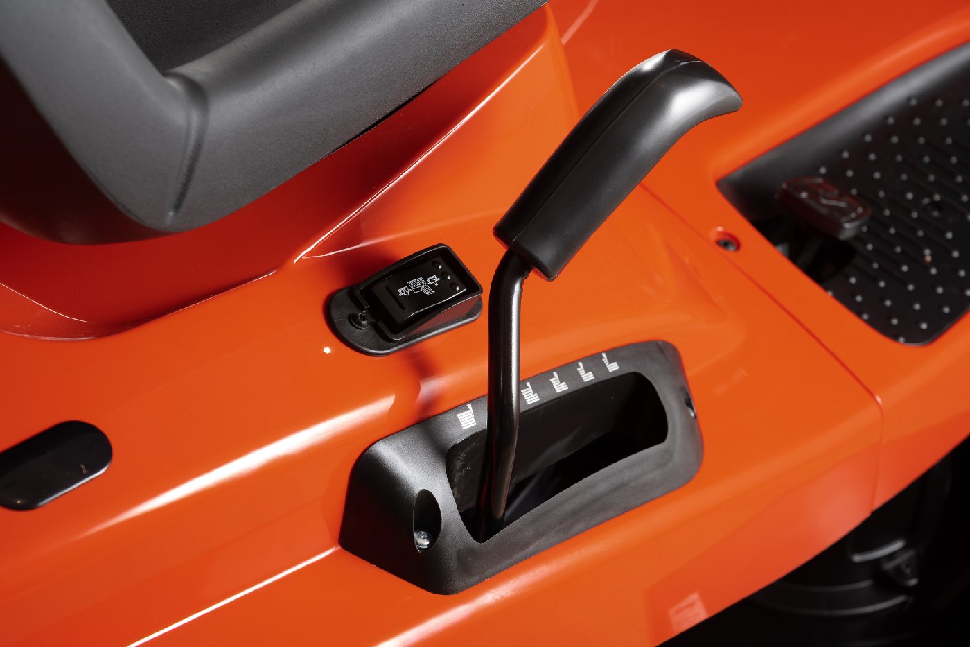 SABO Rasentraktor 110-S – Modell 2025