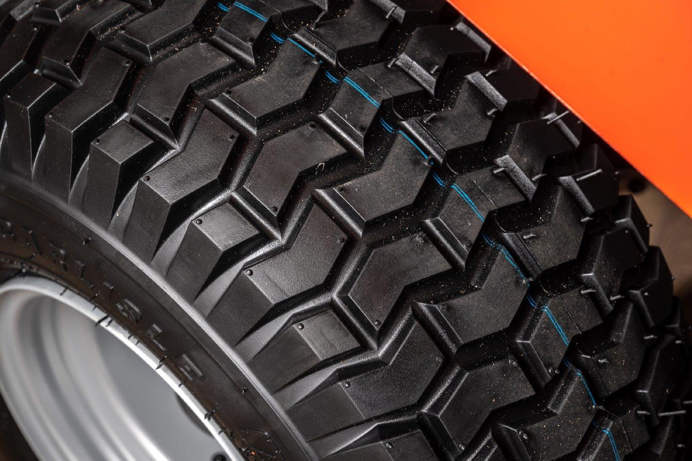 SABO Rasentraktor 110-S – Modell 2025