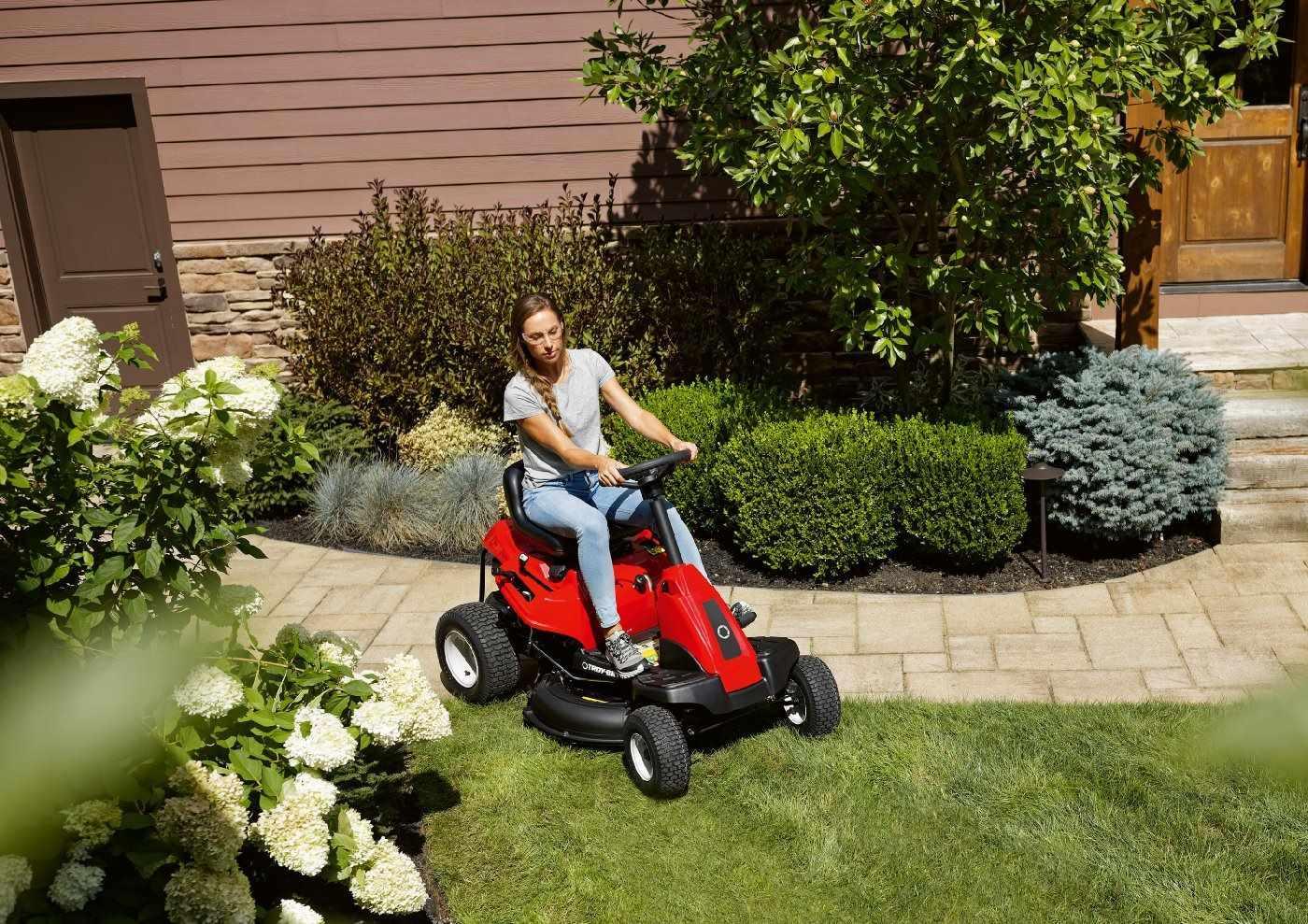 Troy-Bilt Aufsitzmäher TB 76T-S – Modell 2025